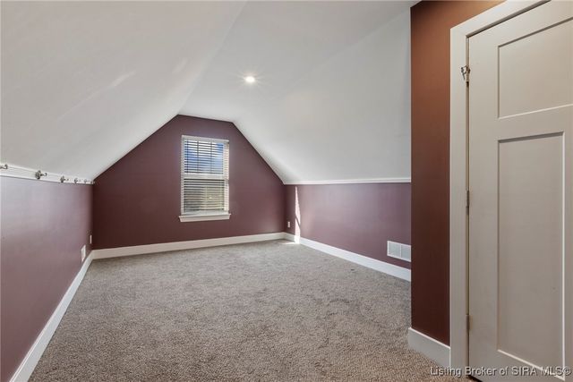 2000 Crestview Lane, Georgetown, IN 47122