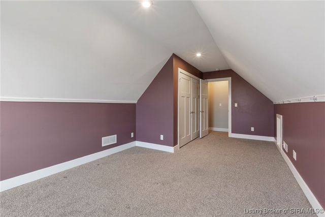 2000 Crestview Lane, Georgetown, IN 47122