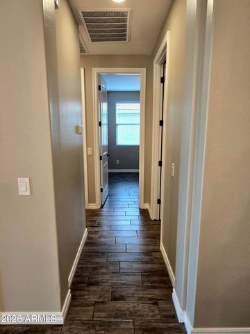 2822 W BLUE RIVER Drive, San Tan Valley, AZ 85144