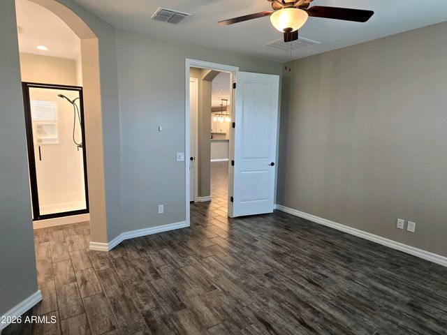 2822 W BLUE RIVER Drive, San Tan Valley, AZ 85144