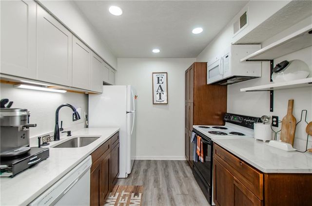 5157 Roswell Road 2, Atlanta, GA 30342