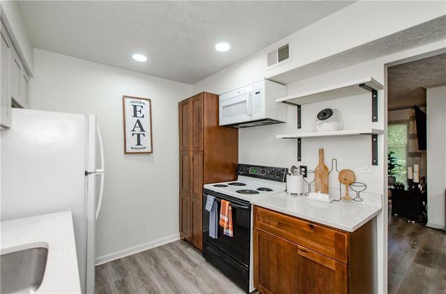 5157 Roswell Road 2, Atlanta, GA 30342