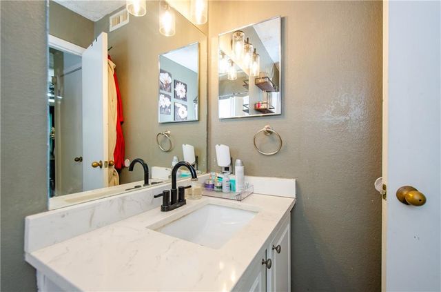 5157 Roswell Road 2, Atlanta, GA 30342