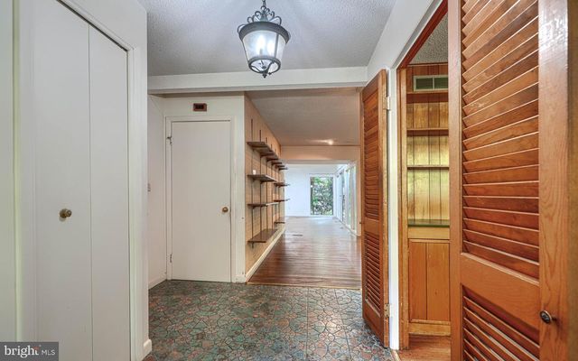 2 KENMONT CT, Owings Mills, MD 21117