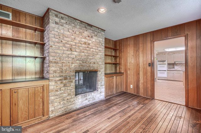 2 KENMONT CT, Owings Mills, MD 21117