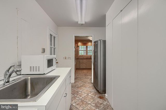2 KENMONT CT, Owings Mills, MD 21117