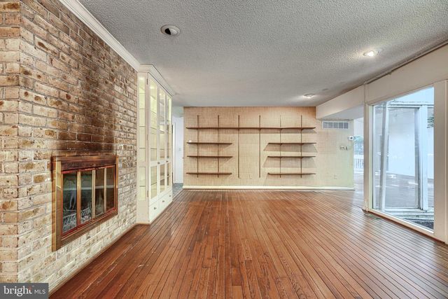 2 KENMONT CT, Owings Mills, MD 21117