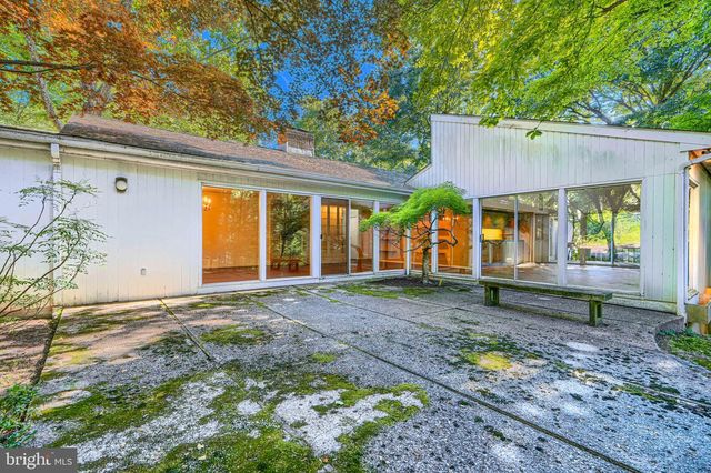 2 KENMONT CT, Owings Mills, MD 21117