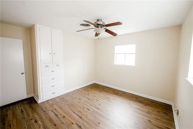 442 Haroldson Dr, Corpus Christi, TX 78412