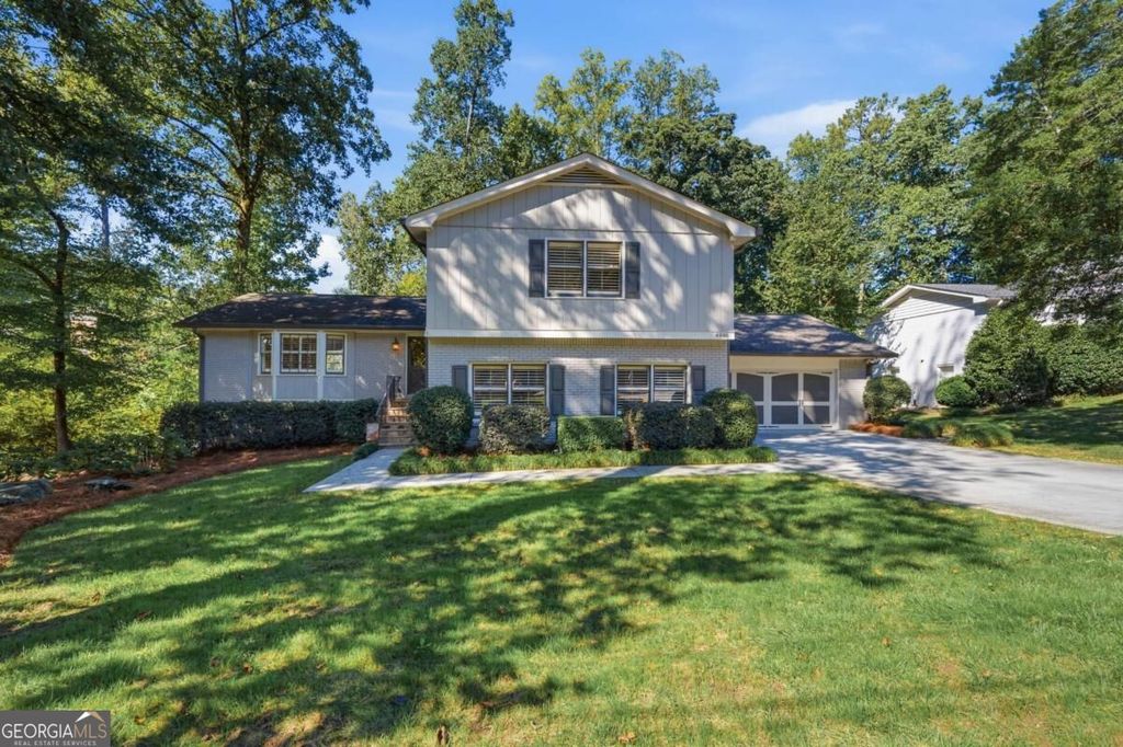 4946 Village Creek Drive, Dunwoody, GA 30338 — exterior