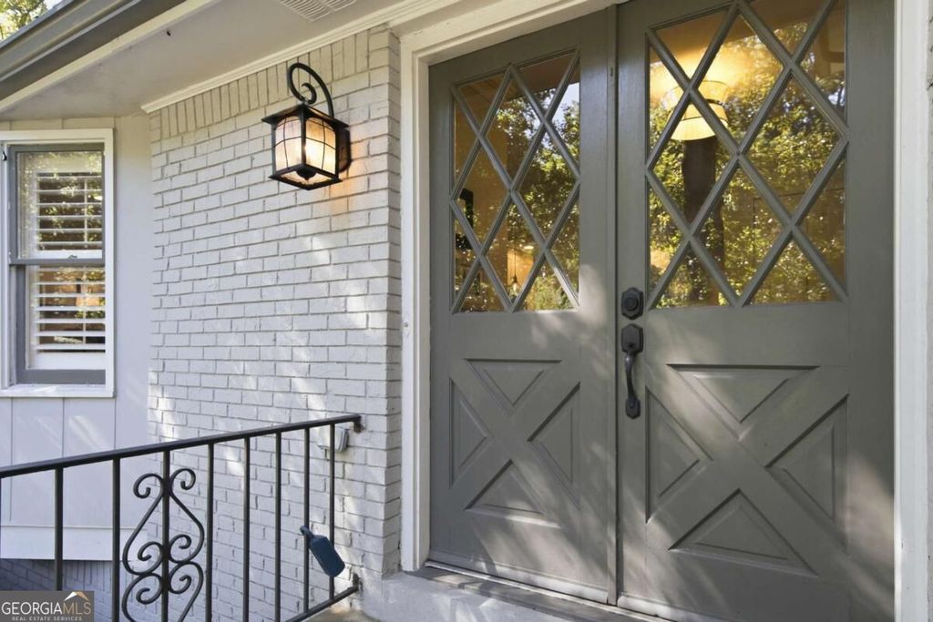 4946 Village Creek Drive, Dunwoody, GA 30338 — photo 2