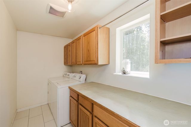 2867 Sand Dollar Road W, Bremerton, WA 98312