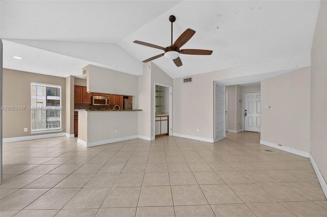 995 Riverside Drive 120, Coral Springs, FL 33071