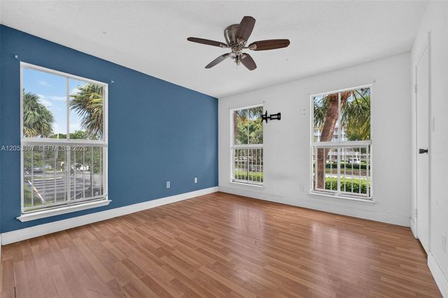 995 Riverside Drive 120, Coral Springs, FL 33071