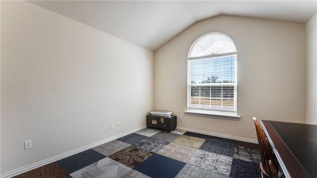 808 E Parks Street, Prairie Grove, AR 72753