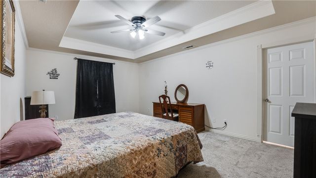 808 E Parks Street, Prairie Grove, AR 72753