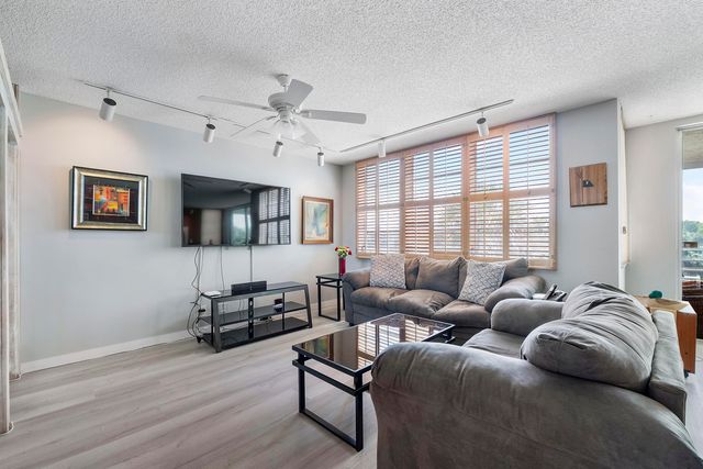 804 Cypress Grove Lane 408, Pompano Beach, FL 33069
