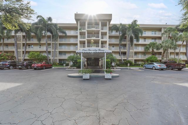 804 Cypress Grove Lane 408, Pompano Beach, FL 33069