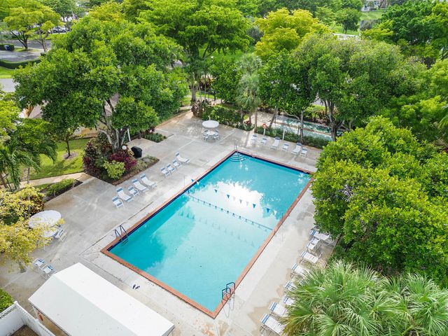 804 Cypress Grove Lane 408, Pompano Beach, FL 33069