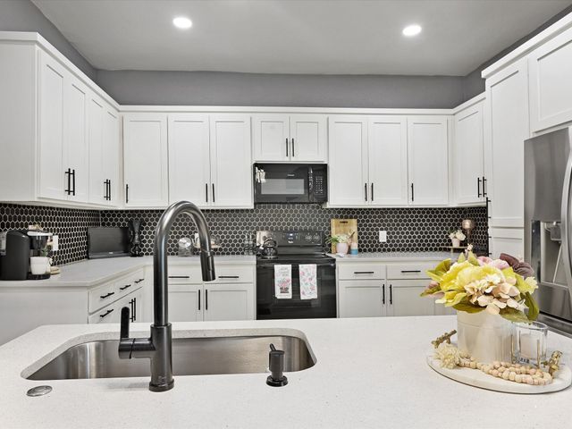 3708 Colonial Avenue, Dallas, TX 75215