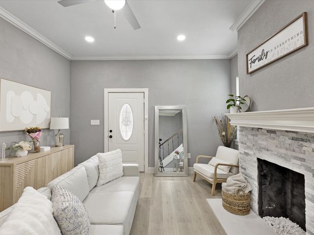 3708 Colonial Avenue, Dallas, TX 75215
