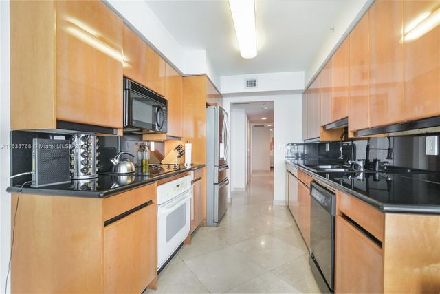 18671 Collins Ave 2702, Sunny Isles Beach, FL 33160