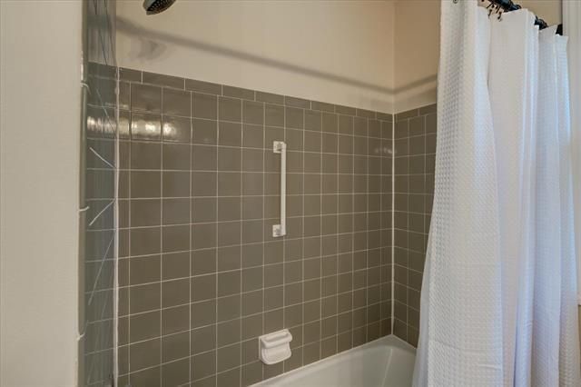 1268 Jamesway, Fort Atkinson, WI 53538