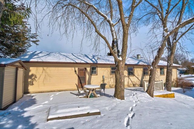 1268 Jamesway, Fort Atkinson, WI 53538