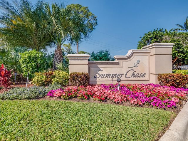 8540 Cypress Glen Court, Lake Worth, FL 33467