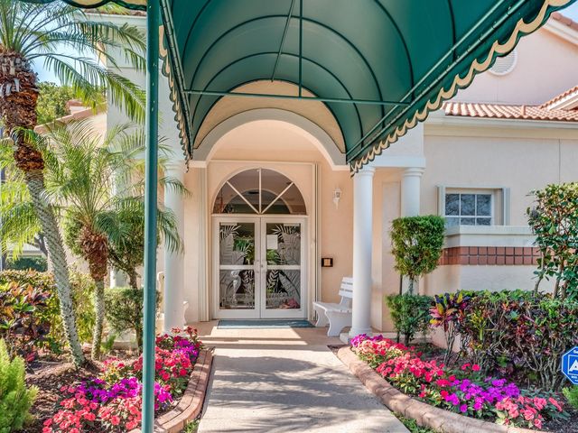 8540 Cypress Glen Court, Lake Worth, FL 33467