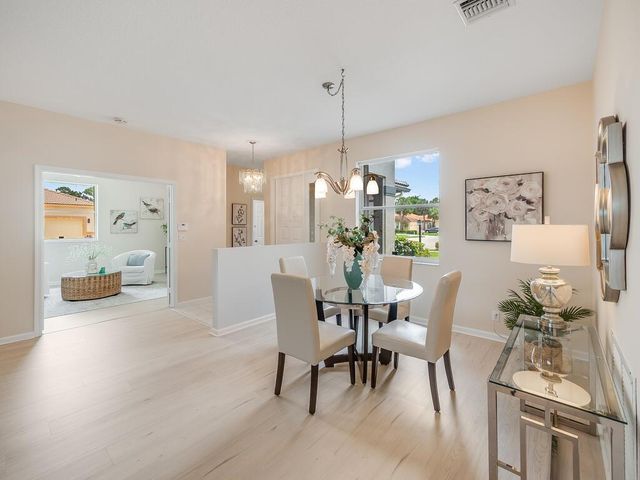 8540 Cypress Glen Court, Lake Worth, FL 33467