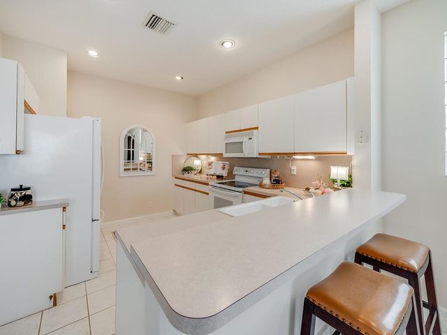 8540 Cypress Glen Court, Lake Worth, FL 33467