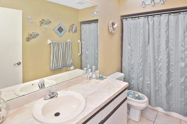 19693 MIDWAY BOULEVARD, Port Charlotte, FL 33948