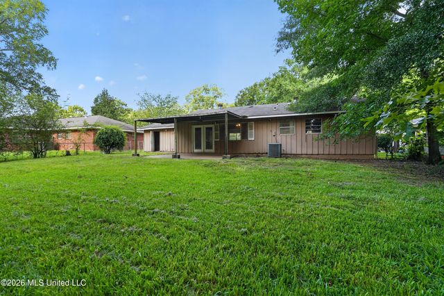 5312 Cedar Park Drive, Jackson, MS 39206