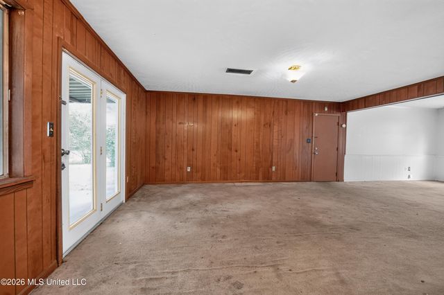 5312 Cedar Park Drive, Jackson, MS 39206