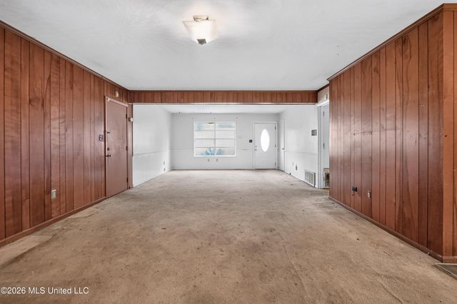 5312 Cedar Park Drive, Jackson, MS 39206