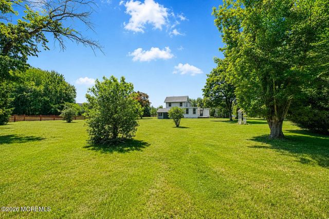 1 Desai Court, Freehold, NJ 07728