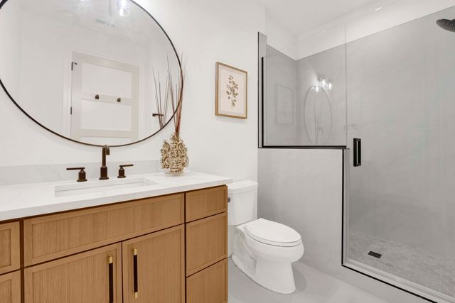 5630 N Broadway Street 4E, Chicago, IL 60660