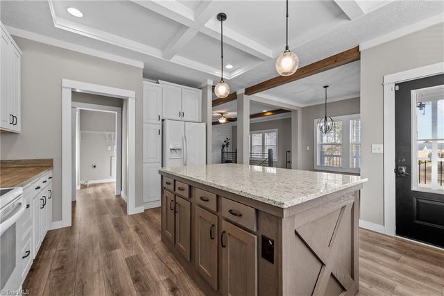 4100 Presbyterian Road, Greensboro, NC 27406