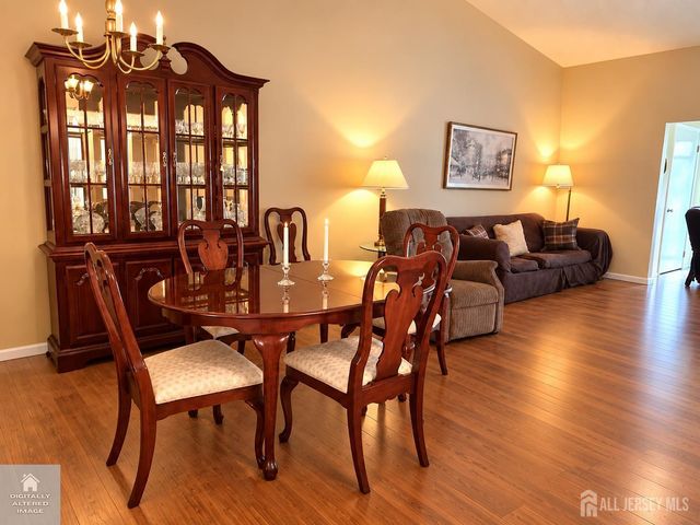262 Wycoff Way, East Brunswick, NJ 08816