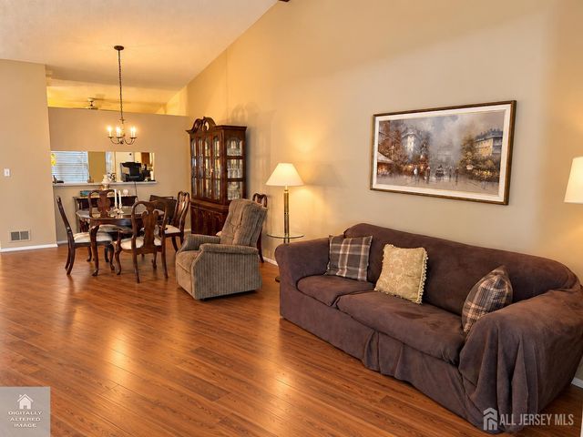 262 Wycoff Way, East Brunswick, NJ 08816
