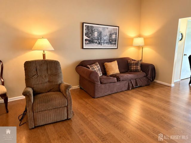 262 Wycoff Way, East Brunswick, NJ 08816