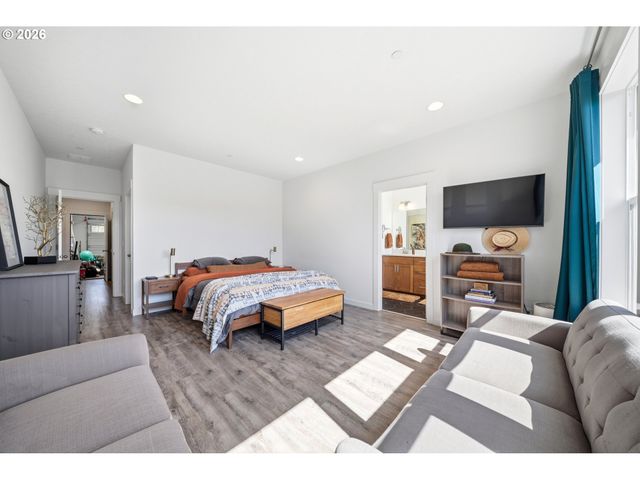 2309 Ne 82ND St, Vancouver, WA 98665