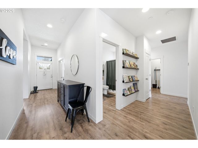 2309 Ne 82ND St, Vancouver, WA 98665