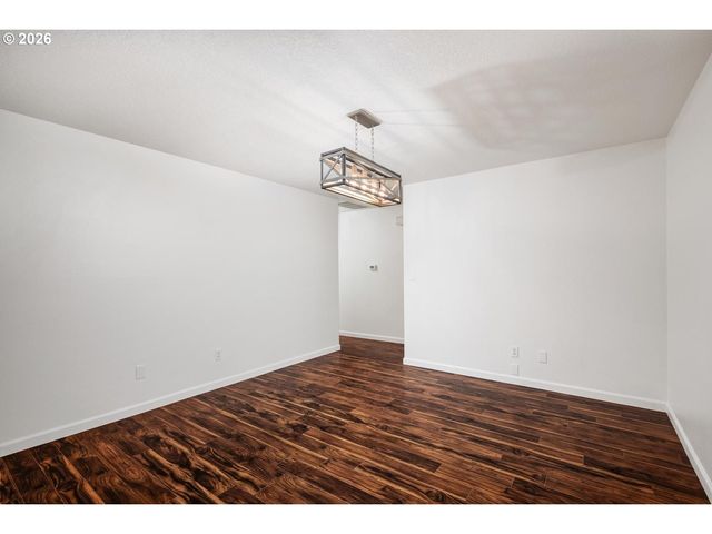 391 Sw NANCY Ave, Gresham, OR 97030
