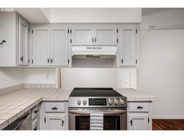 391 Sw NANCY Ave, Gresham, OR 97030