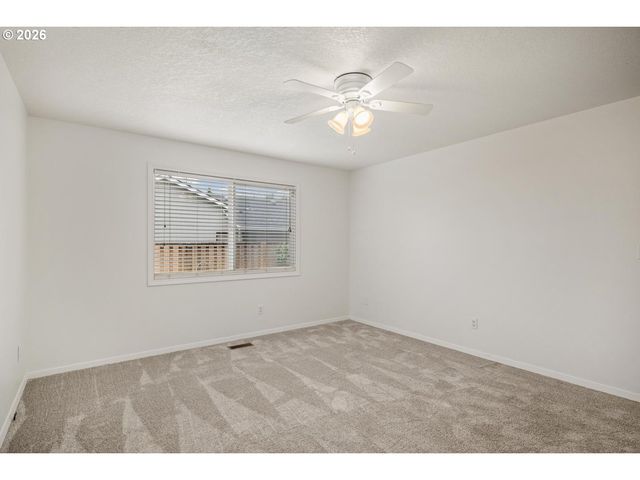 391 Sw NANCY Ave, Gresham, OR 97030