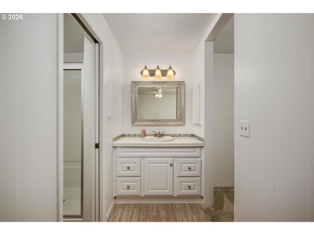 391 Sw NANCY Ave, Gresham, OR 97030