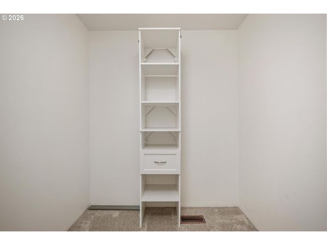 391 Sw NANCY Ave, Gresham, OR 97030