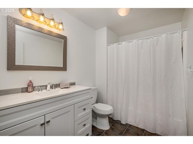 391 Sw NANCY Ave, Gresham, OR 97030